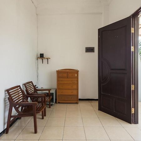 Reddoorz Near Widya Mandala University Surabaya Eksteriør bilde