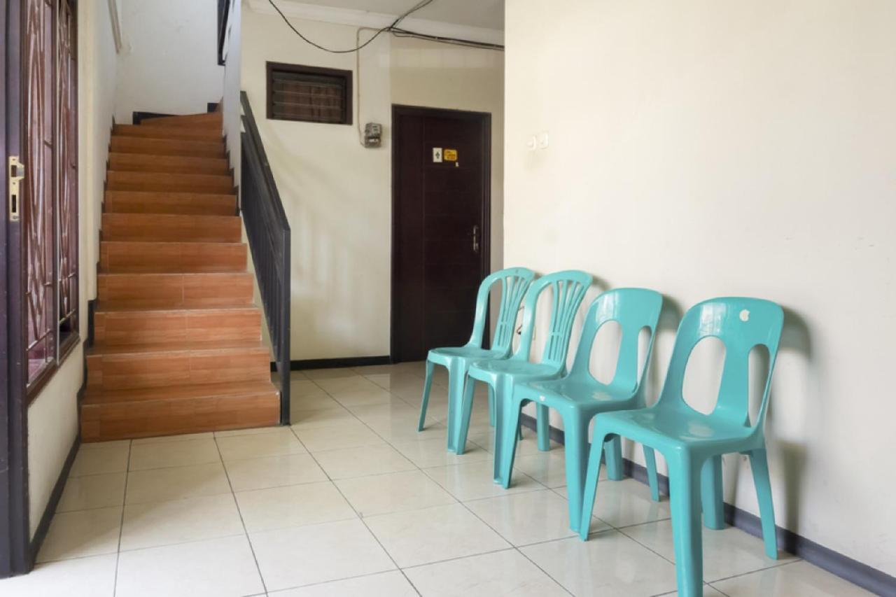 Reddoorz Near Widya Mandala University Surabaya Eksteriør bilde