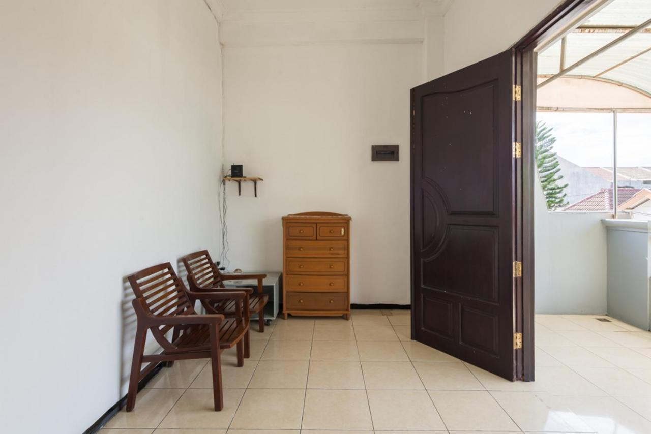 Reddoorz Near Widya Mandala University Surabaya Eksteriør bilde